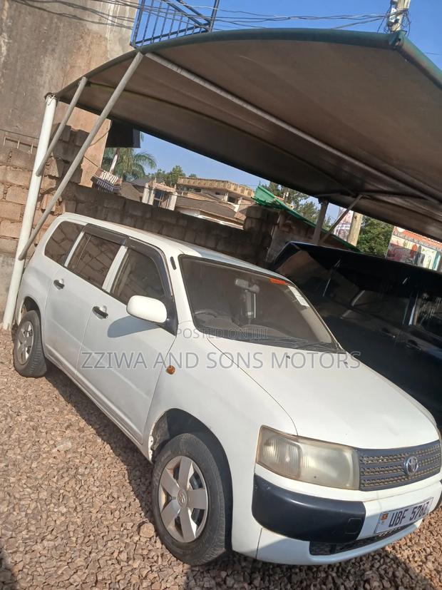 Toyota Probox 2010 White
