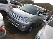 Toyota Noah 2004 Silver for sale