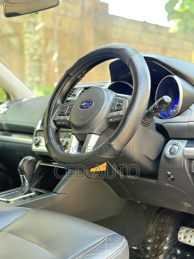 Subaru Outback 2016 White
