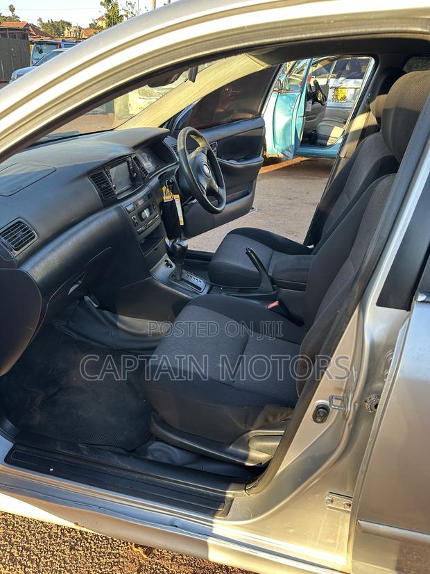 Toyota Corolla RunX 2005 Silver