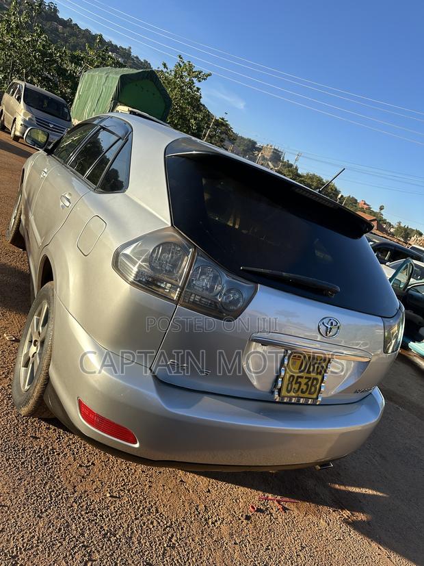 Toyota Harrier 2026 Silver