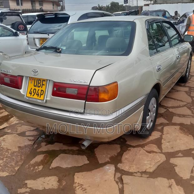 Toyota Corona 2009 Ivory
