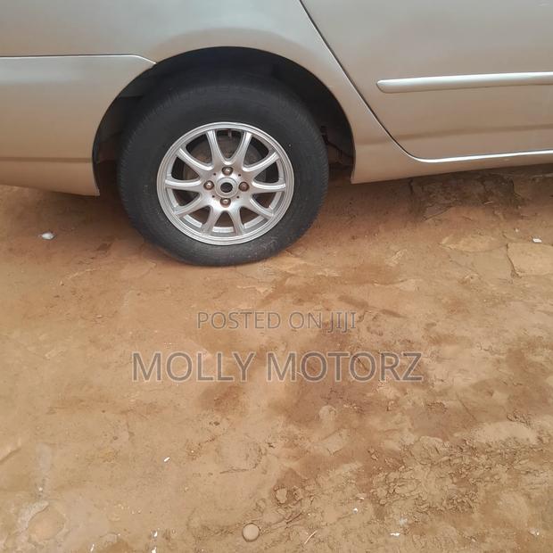 Toyota Corolla 2005 Silver