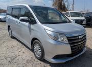 Toyota Noah 1.8 FWD Hybrid (7 seater) 2014 Silver for sale