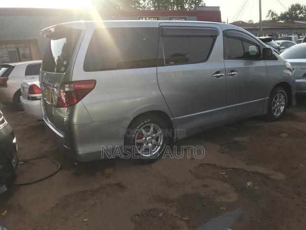 Toyota Alphard 2008 Gray