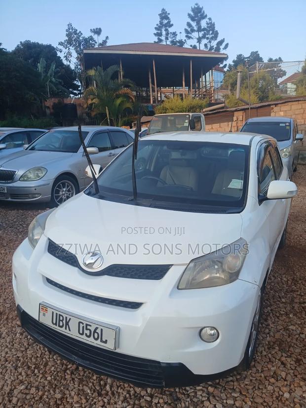 Toyota IST 2008 White