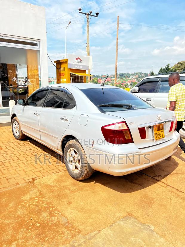 Toyota Premio 2002 Silver