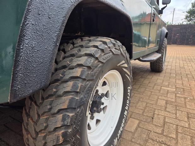 Land Rover Discovery LE 1998 Green