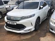 Toyota Harrier 2017 White for sale