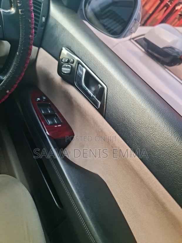 Toyota Mark X 2009 Silver