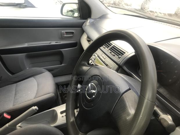Mazda Demio 2005 Blue