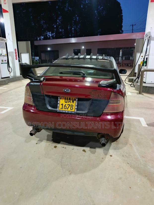 Subaru Legacy 2.5 2005 Maroon