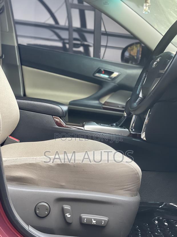 Toyota Mark X 2011 Red