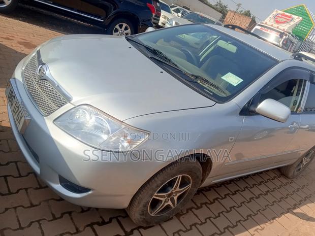Toyota Corolla Fielder 2005 Silver