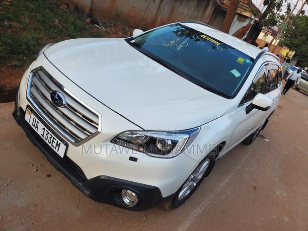 Subaru Outback 2016 White