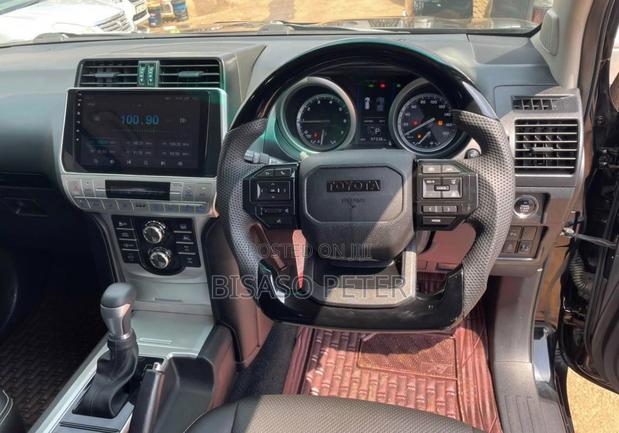 Toyota Land Cruiser Prado 2.8 D-4D 2016 Black