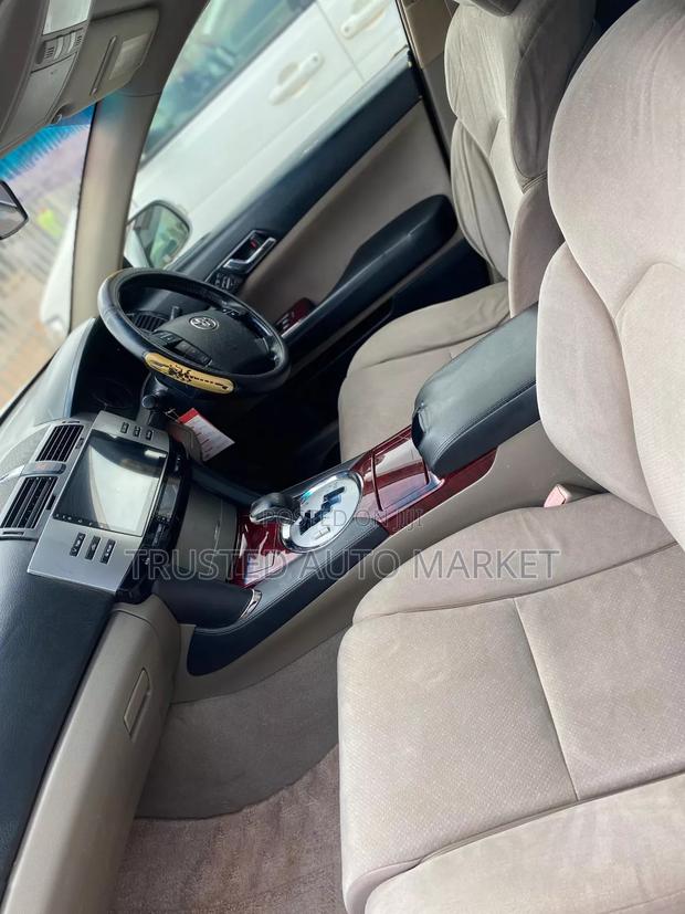 Toyota Mark X 2005 Silver