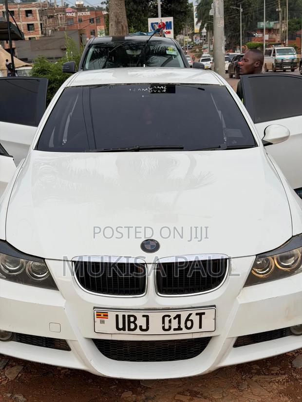 BMW 320i 2007 White