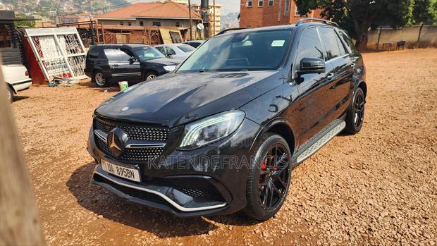 Mercedes-Benz M Class 2014 Black