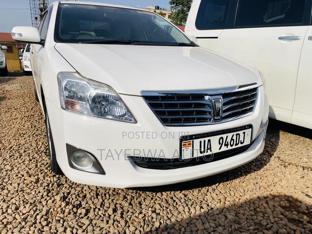 Toyota Premio 1.8 FWD 2014 White