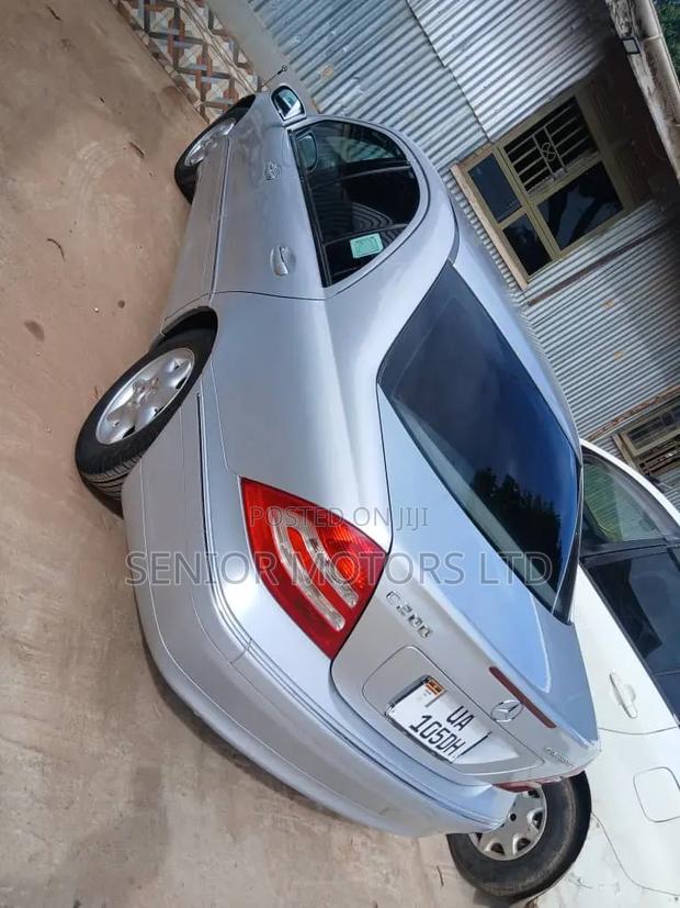 Mercedes-Benz C200 2003 Silver