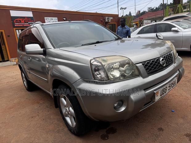 Nissan X-Trail 2003 Silver