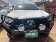 Toyota Hilux 2020 White for sale