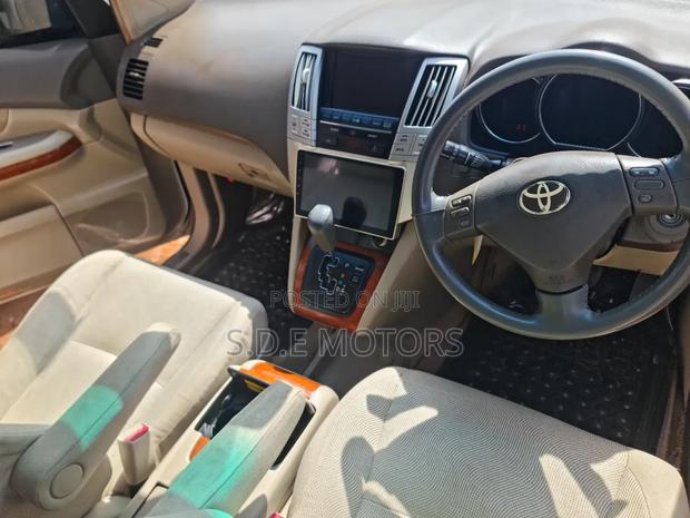 Toyota Harrier 2.4 2009 White