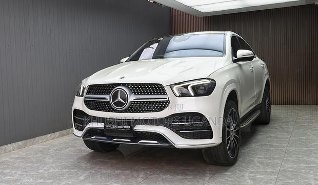 Mercedes-Benz GLE-Class GLE 400d 4MATIC 2020 White