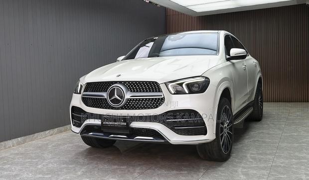 Mercedes-Benz GLE-Class GLE 400d 4MATIC 2020 White