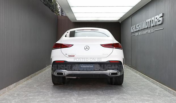 Mercedes-Benz GLE-Class GLE 400d 4MATIC 2020 White