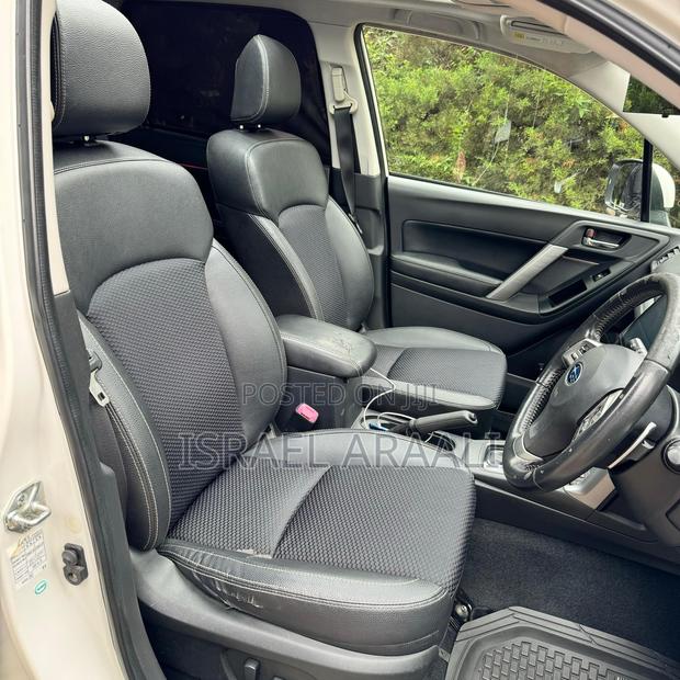Subaru Forester 2013 White