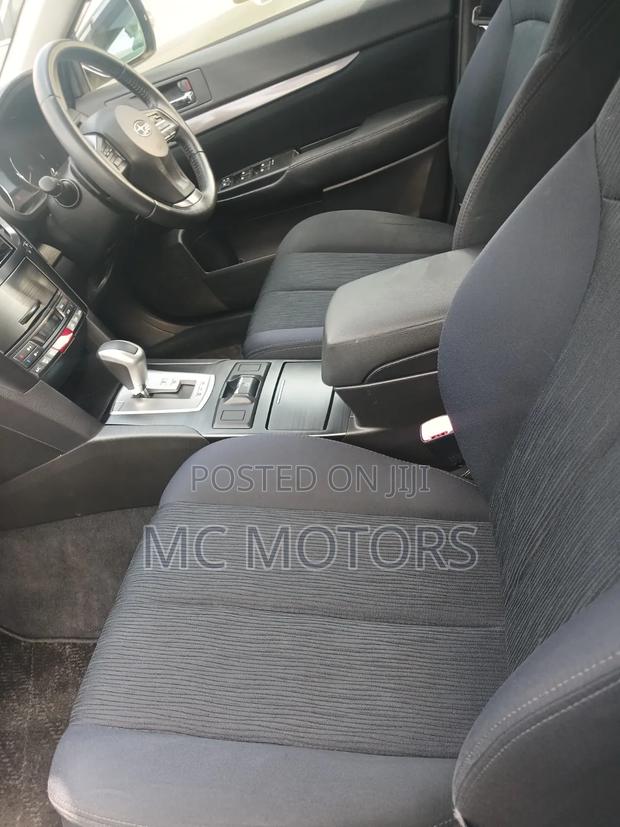 Subaru Legacy 2.0D Estate 2012 White