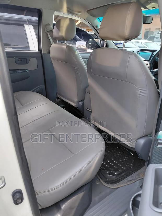 Toyota Hilux 2015 White