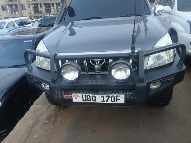 Toyota Land Cruiser Prado 2006 Gray