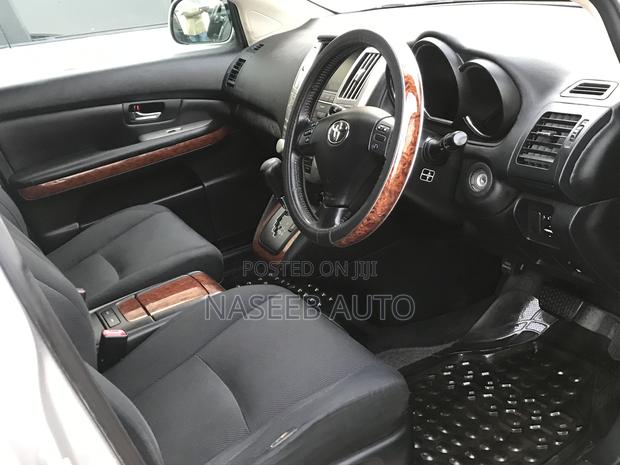Toyota Harrier 2009 Silver