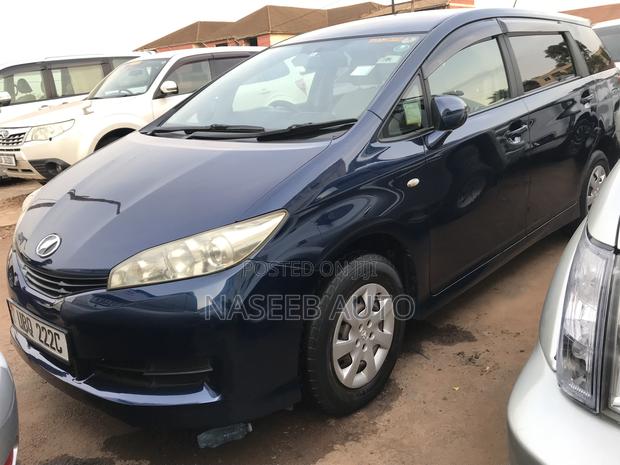 Toyota Wish 2009 Blue