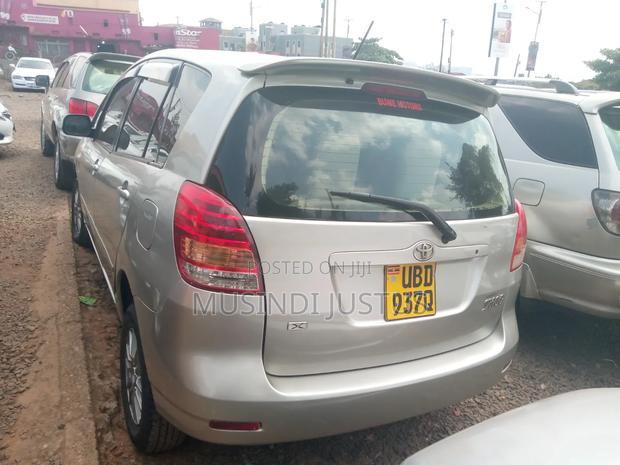 Toyota Corolla Spacio 2004 Silver