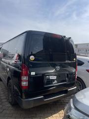 Toyota HiAce 2015 Black for sale