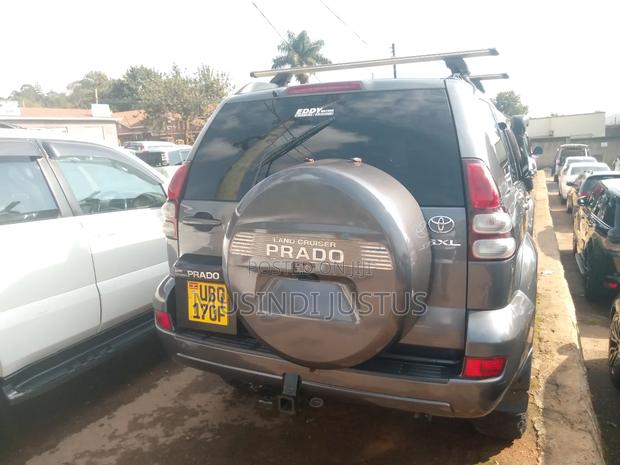 Toyota Land Cruiser Prado 2008 Gray