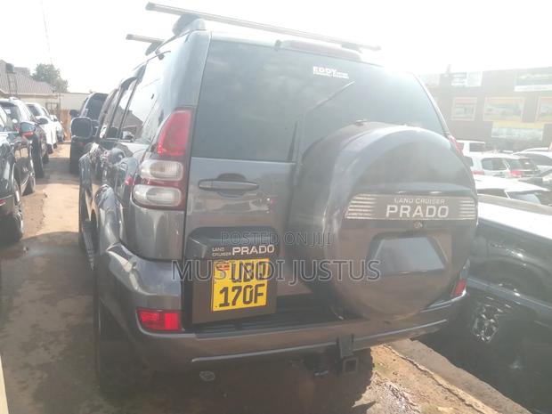 Toyota Land Cruiser Prado 2008 Gray