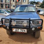 Toyota Hilux 2004 Gray for sale