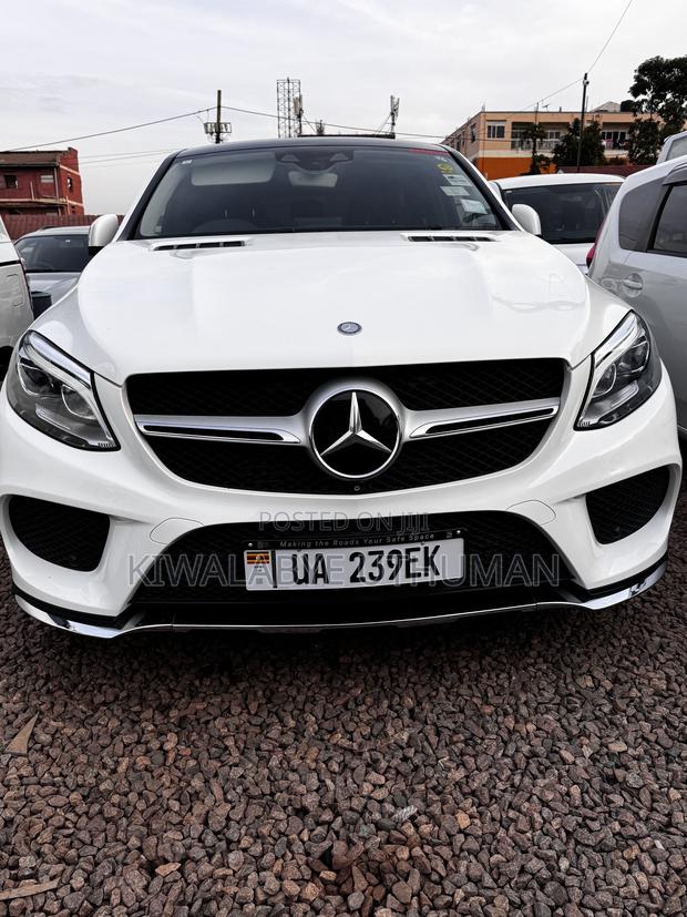 Mercedes-Benz GLE-Class 2017 White