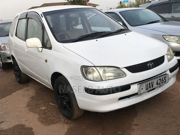 Toyota Corolla Spacio 2004 White