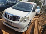 Toyota Noah 2011 White for sale