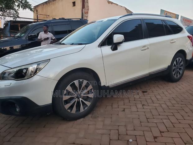 Subaru Outback 2016 White