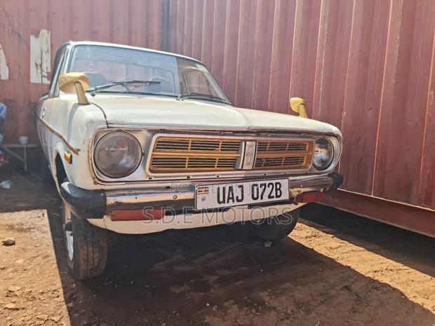 Nissan Sunny 1970 White