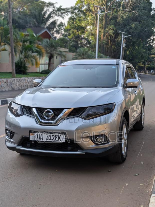 Nissan X-Trail 2.0 Petrol AWD 2015 Gray