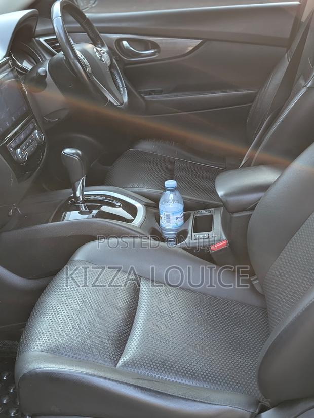 Nissan X-Trail 2.0 Petrol AWD 2015 Gray