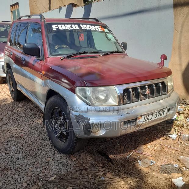 Mitsubishi Pajero 2003 Red